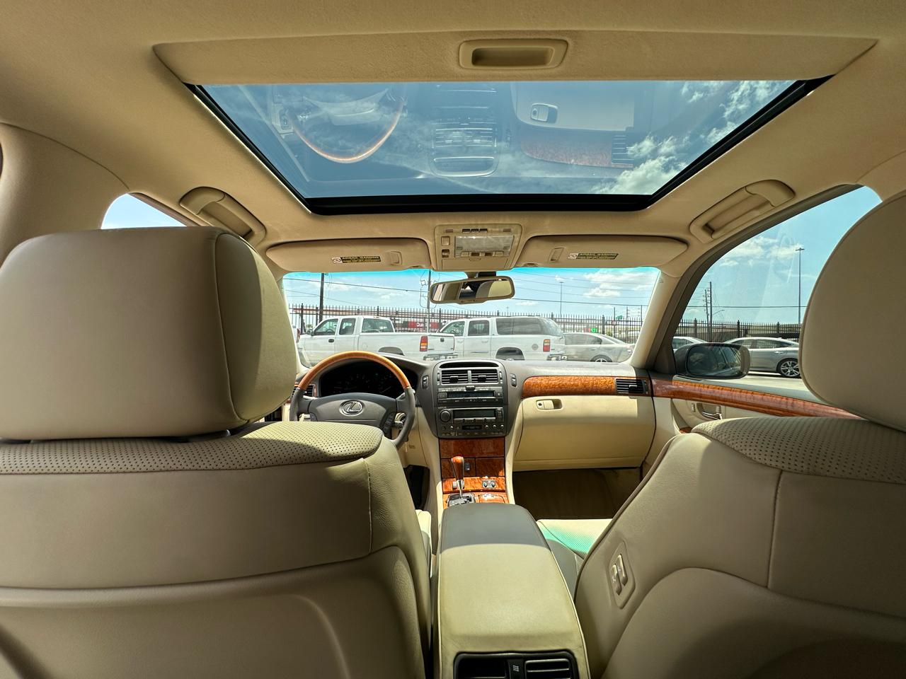 Lexus LS 430 Sedan 2004