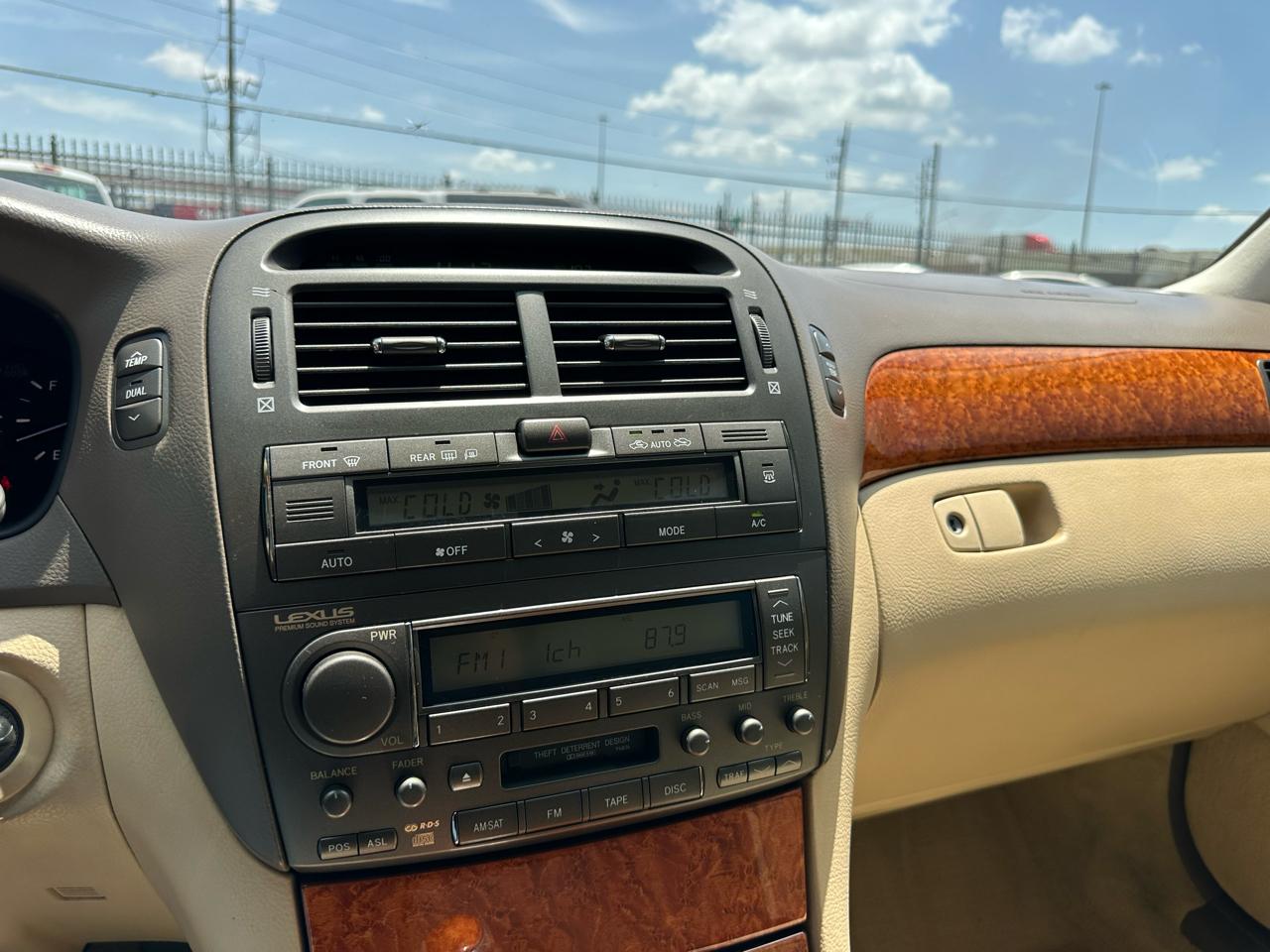 Lexus LS 430 Sedan 2004
