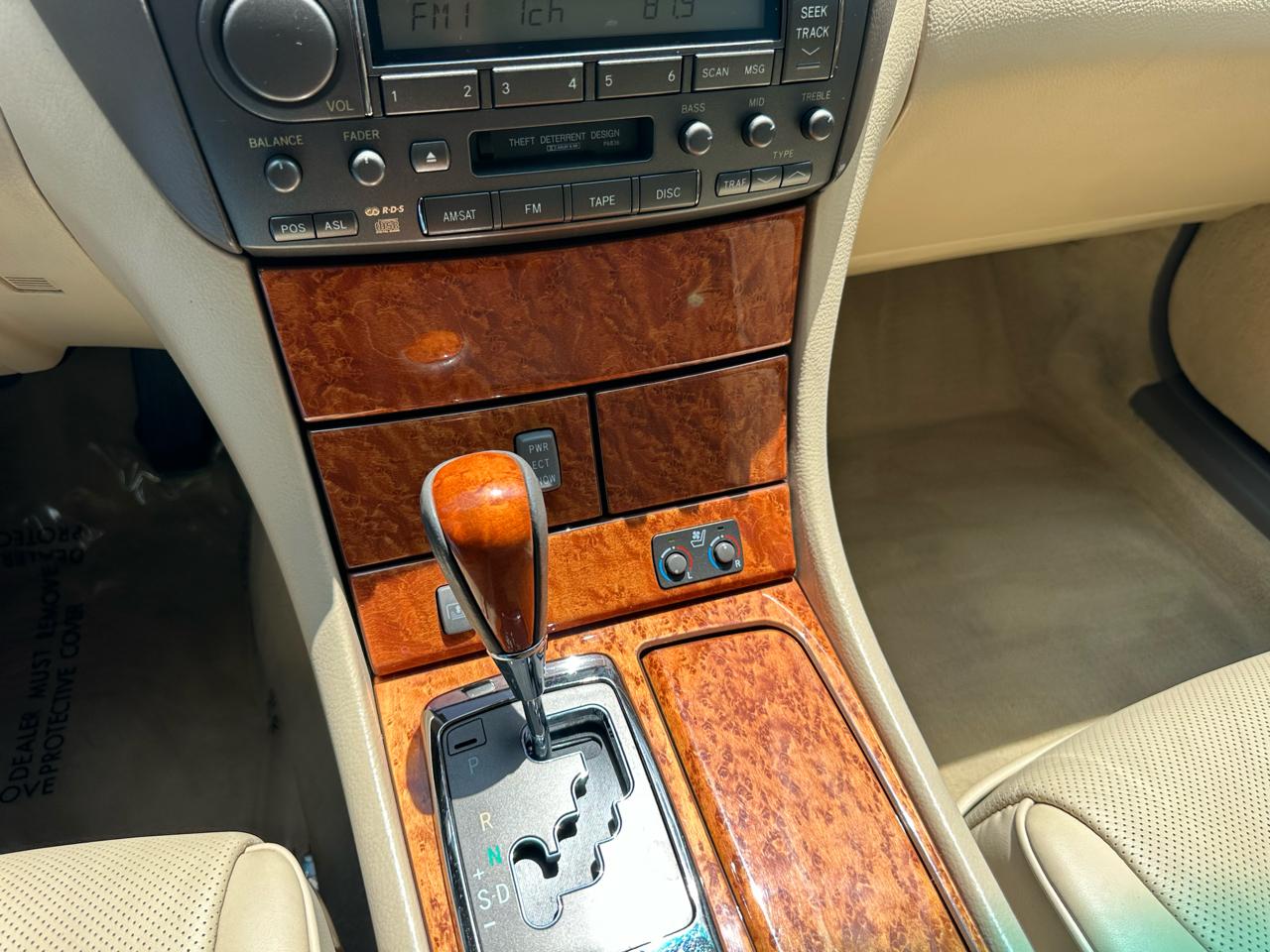 Lexus LS 430 Sedan 2004