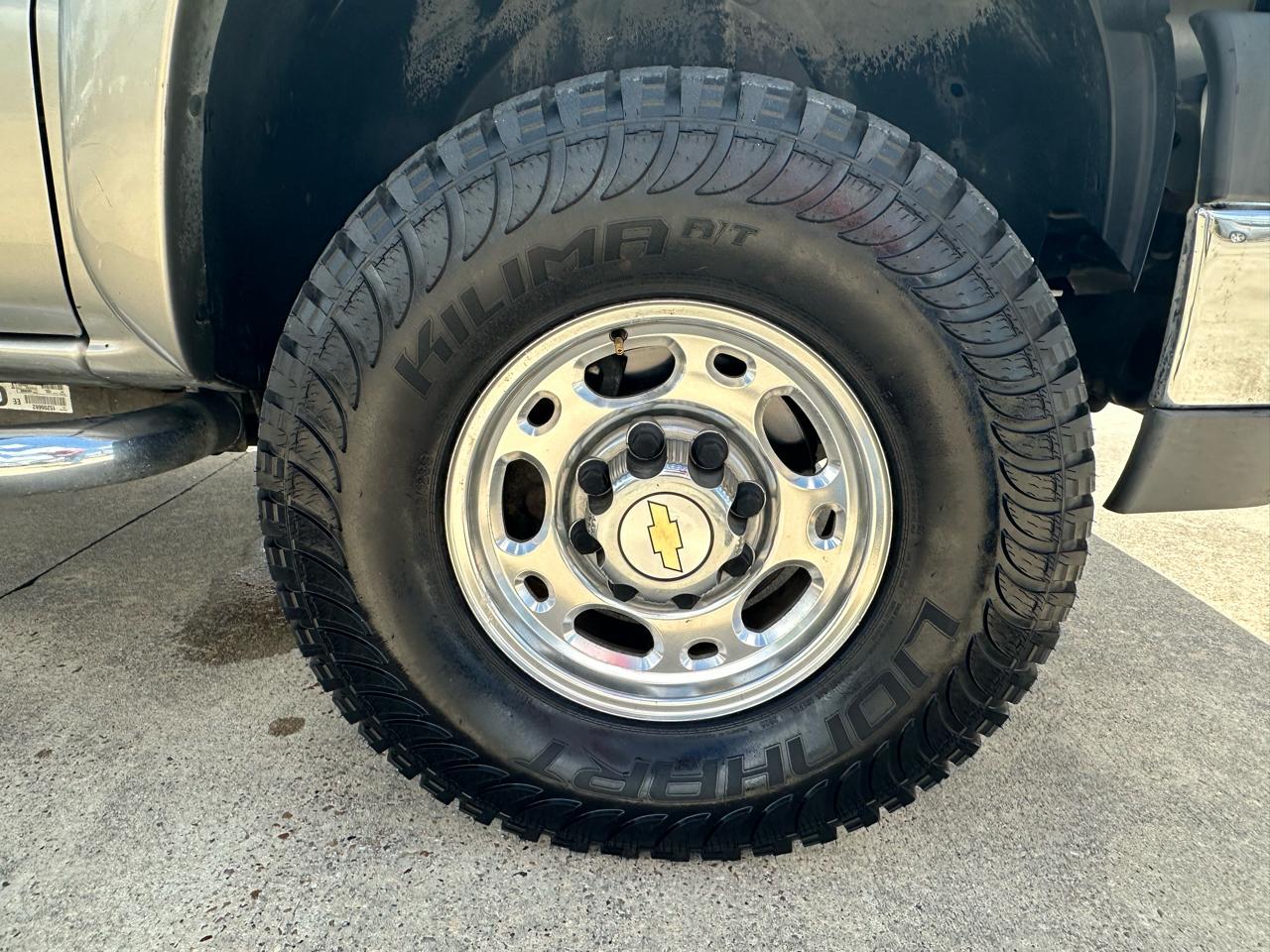 Chevrolet Silverado 2500HD LS Ext. Cab Long Bed 4WD 2003