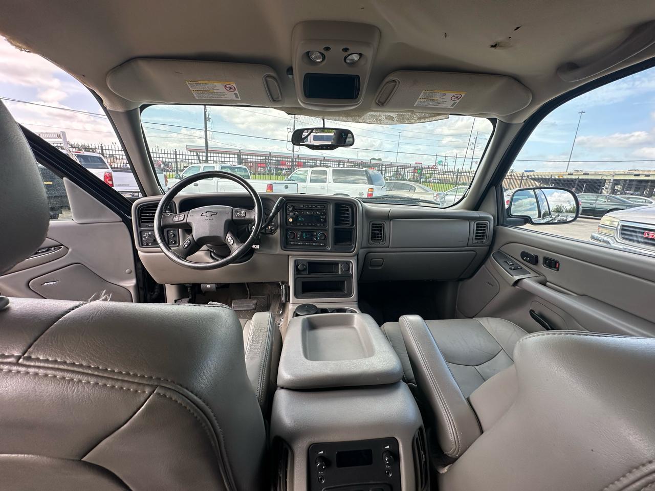 Chevrolet Silverado 2500HD LT Crew Cab Short Bed 4WD 2006
