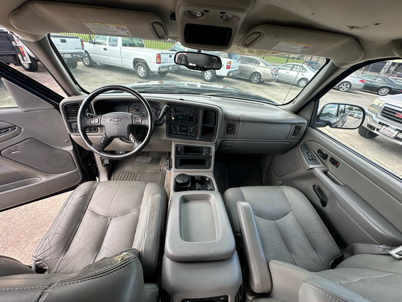 Chevrolet Silverado 2500HD LT Crew Cab Short Bed 4WD 2006
