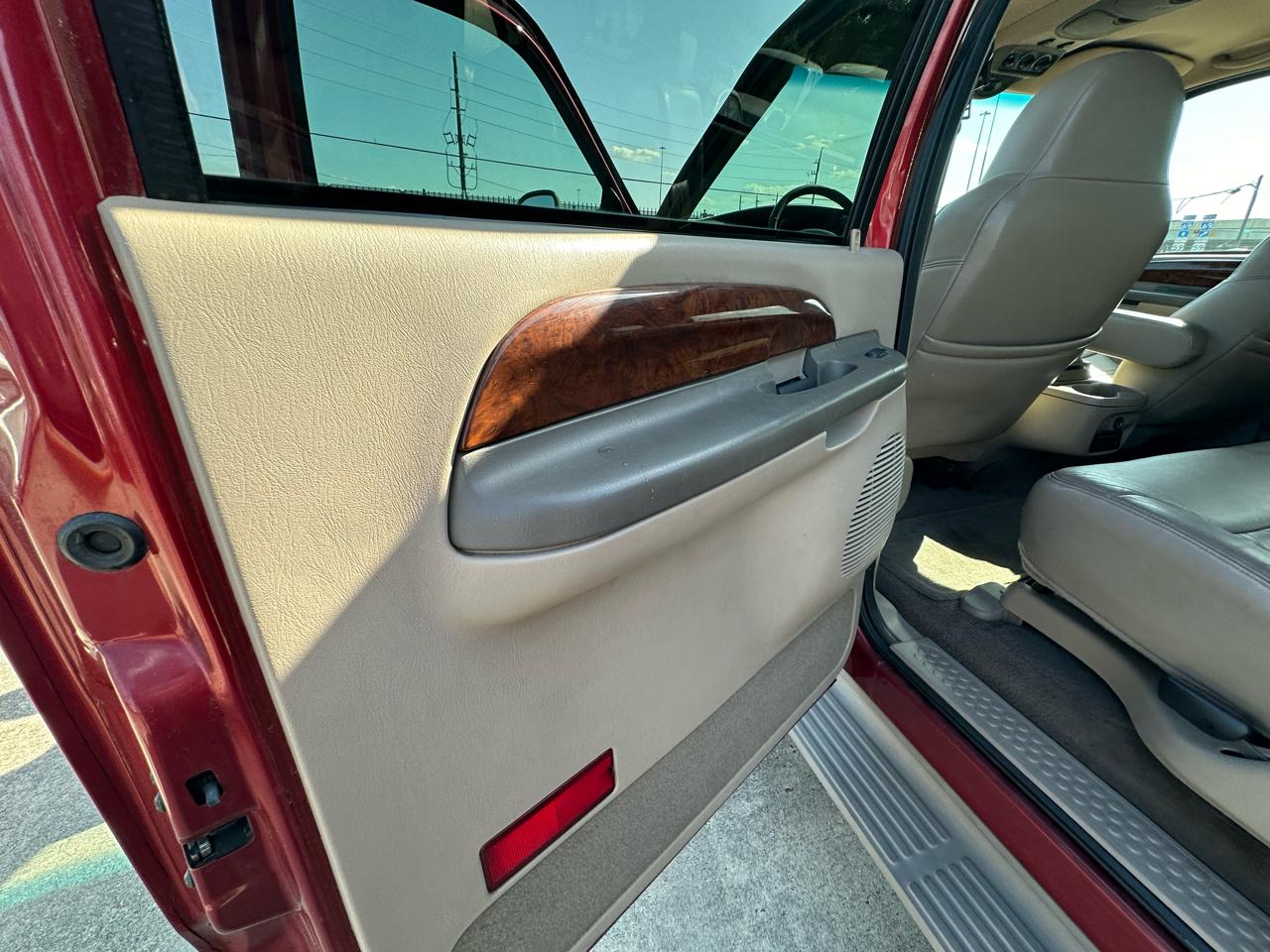 Ford Excursion Limited 4WD 2001