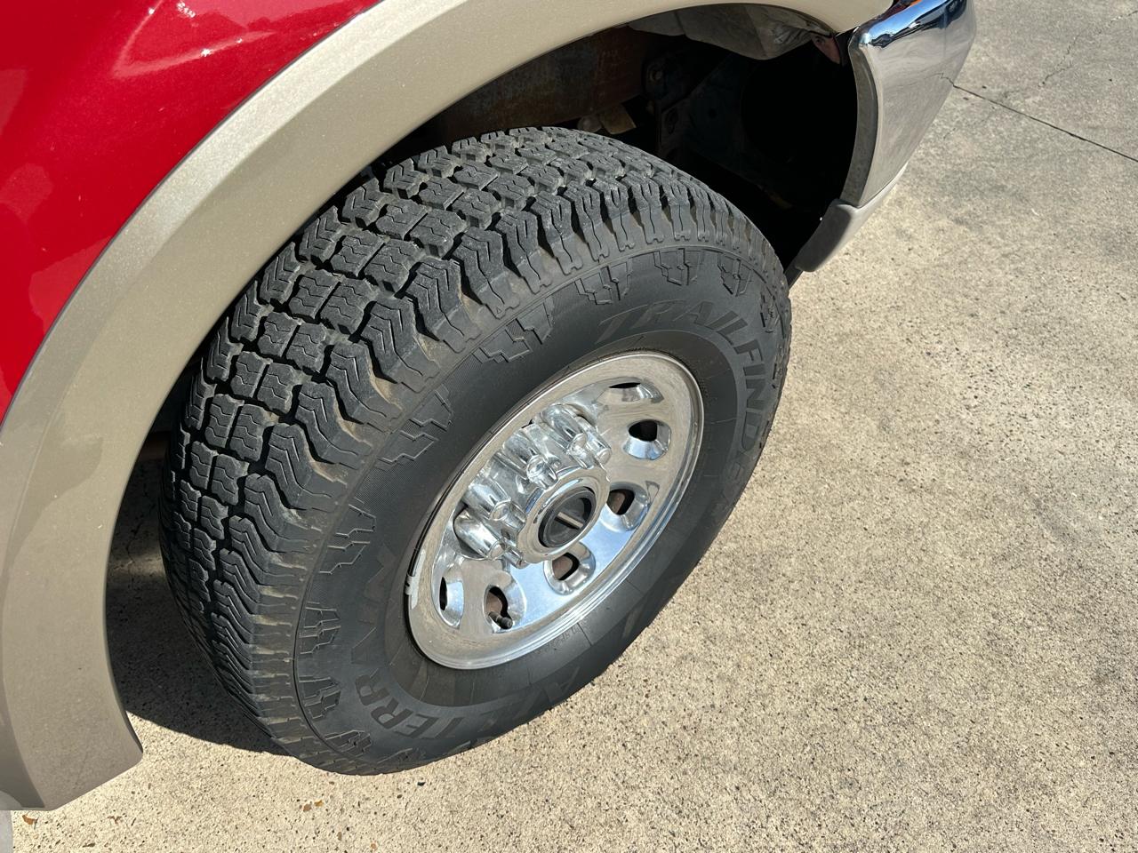 Ford Excursion Limited 4WD 2001