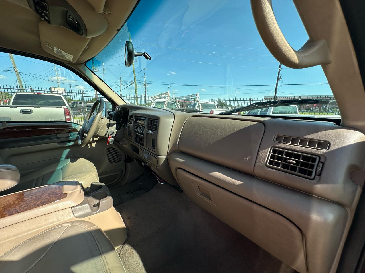 Ford Excursion Limited 4WD 2001