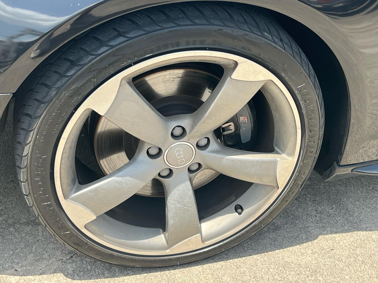 Audi S4 Prestige 4D Sedan Qtro 3.0T 2011
