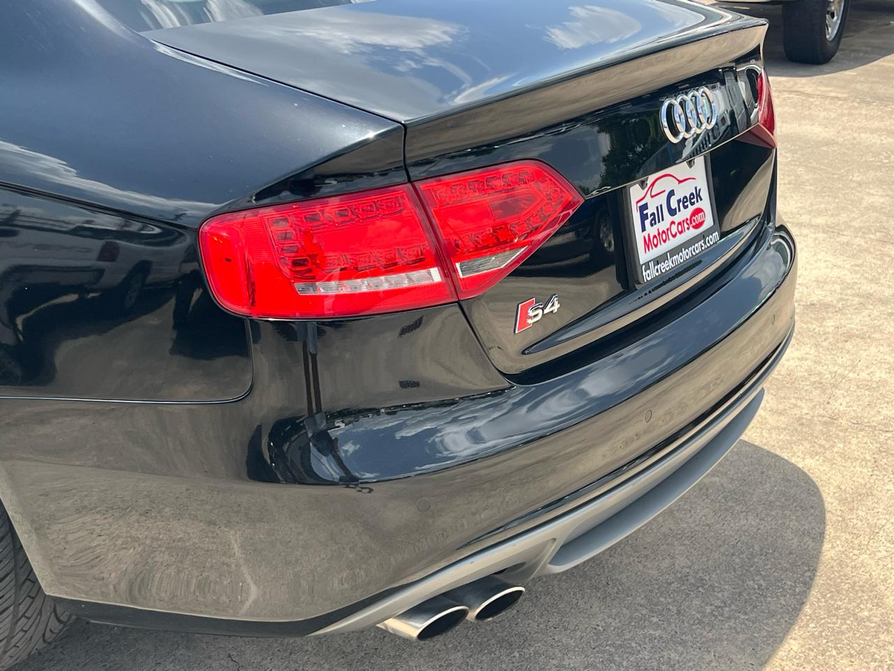 Audi S4 Prestige 4D Sedan Qtro 3.0T 2011