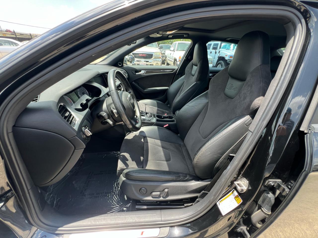 Audi S4 Prestige 4D Sedan Qtro 3.0T 2011