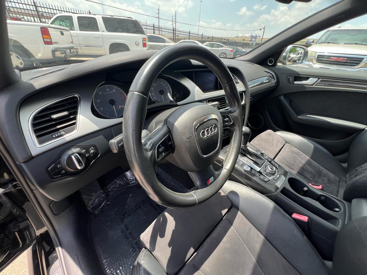 Audi S4 Prestige 4D Sedan Qtro 3.0T 2011