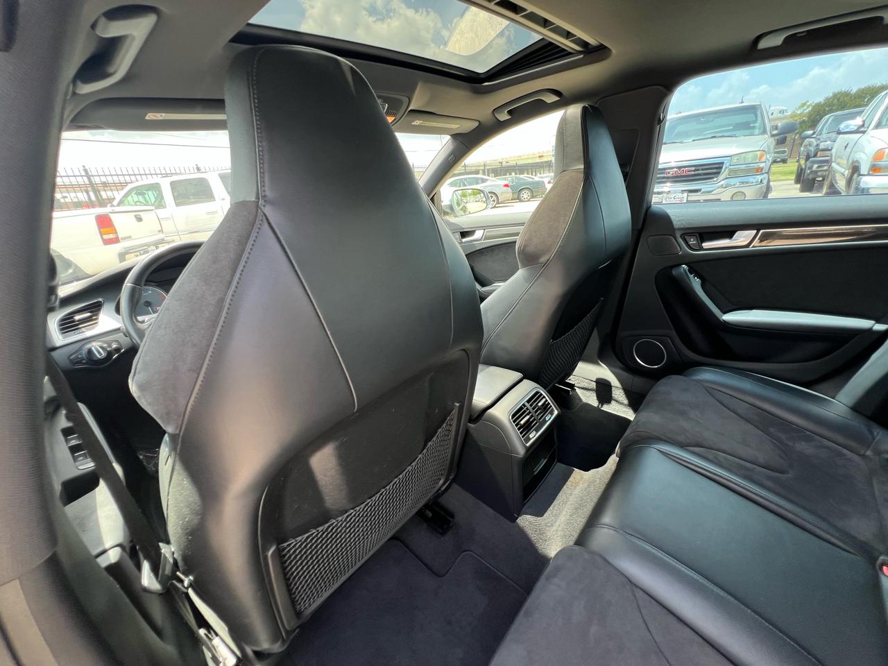 Audi S4 Prestige 4D Sedan Qtro 3.0T 2011