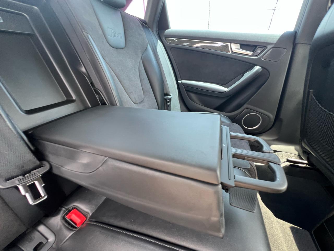 Audi S4 Prestige 4D Sedan Qtro 3.0T 2011