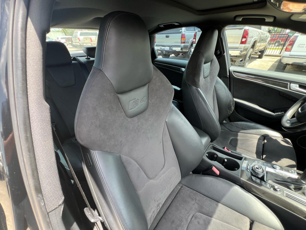 Audi S4 Prestige 4D Sedan Qtro 3.0T 2011