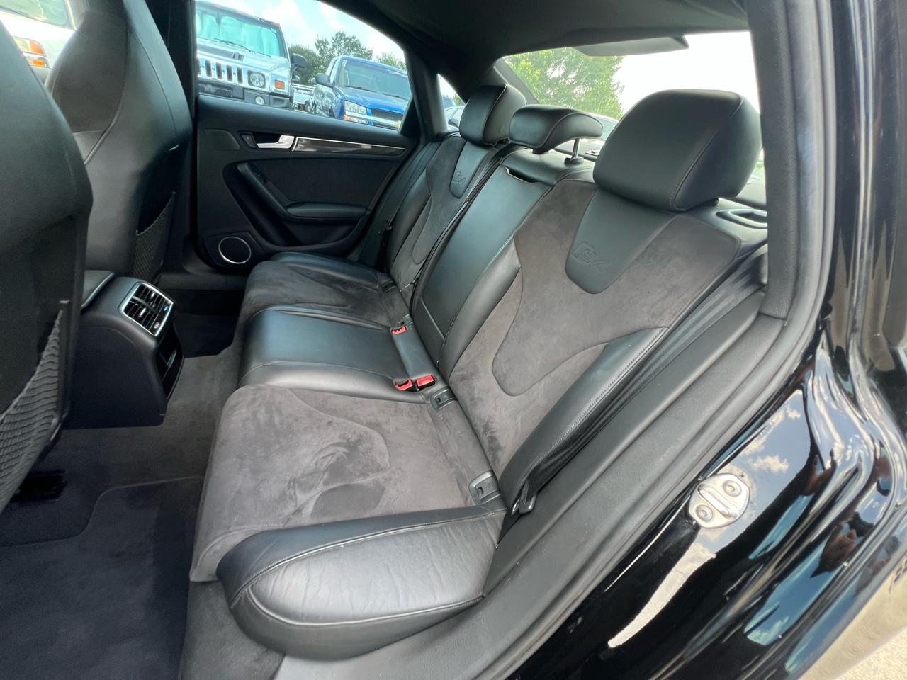 Audi S4 Prestige 4D Sedan Qtro 3.0T 2011