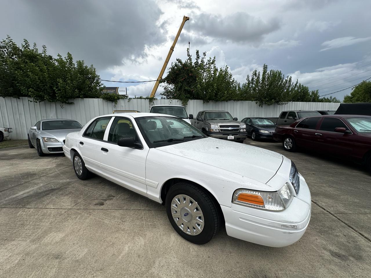 Ford Crown Victoria Standard 2006