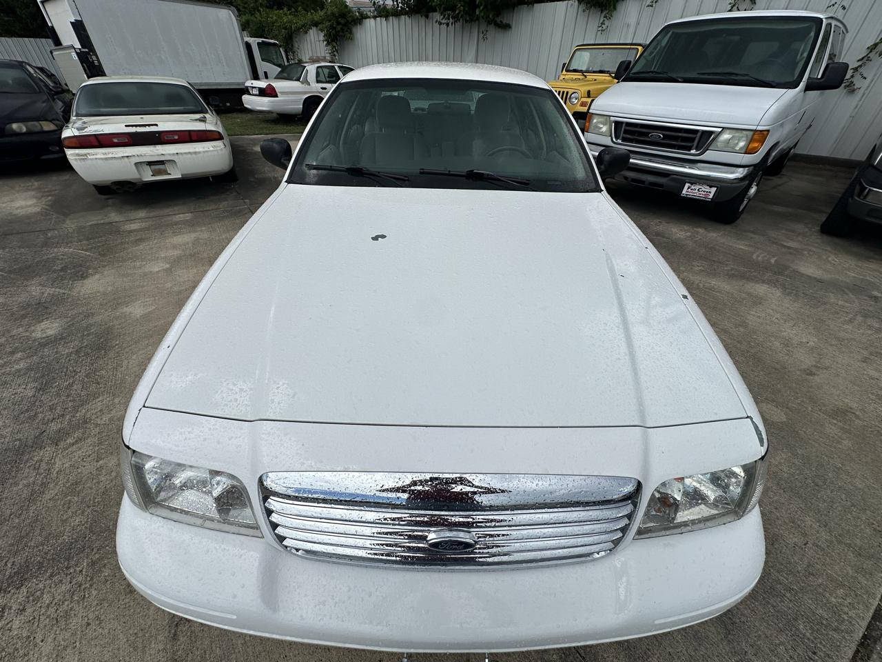 Ford Crown Victoria Standard 2006