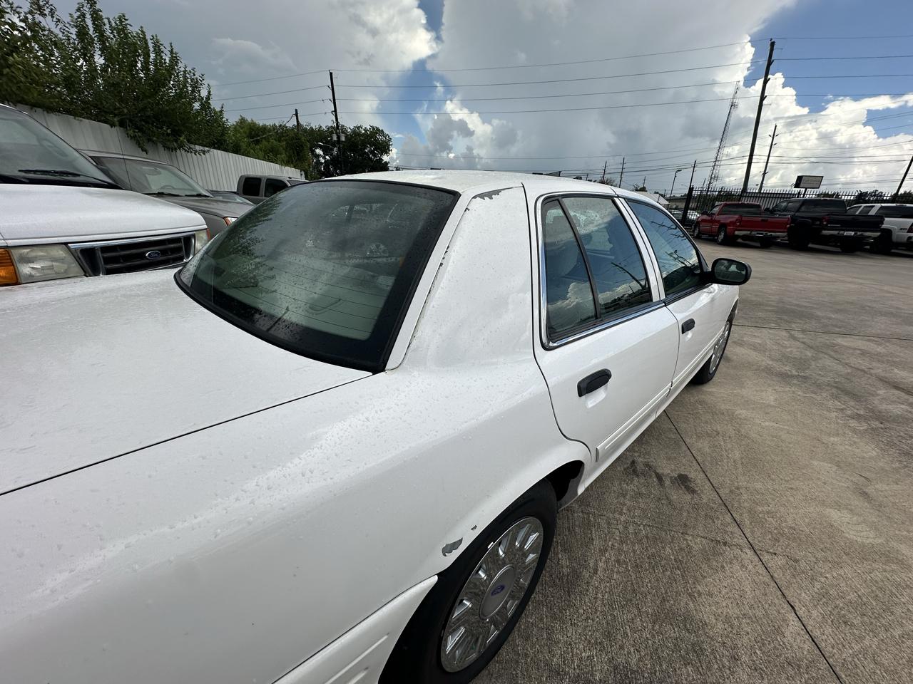Ford Crown Victoria Standard 2006