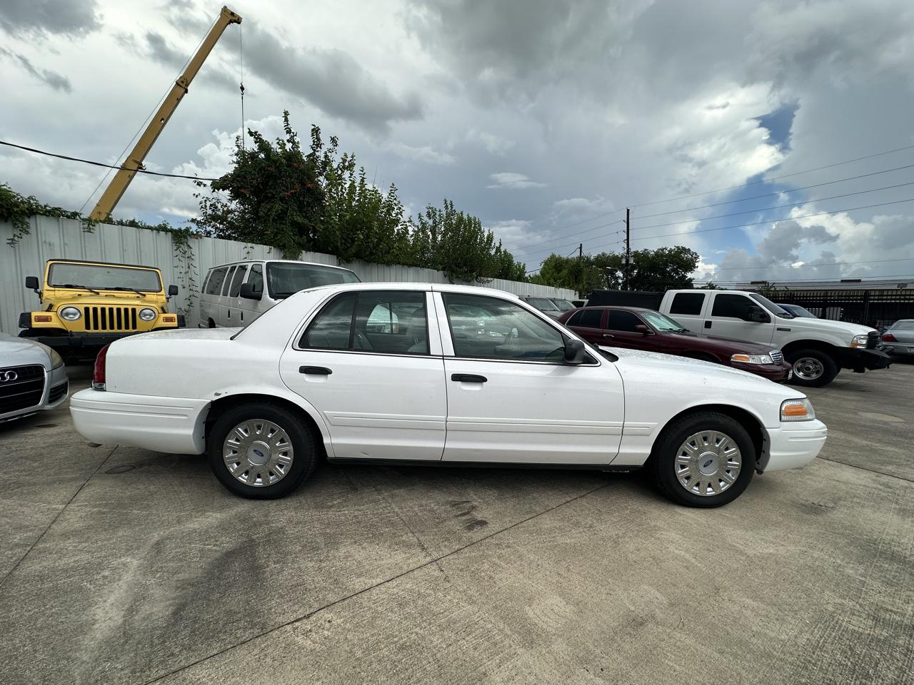 Ford Crown Victoria Standard 2006