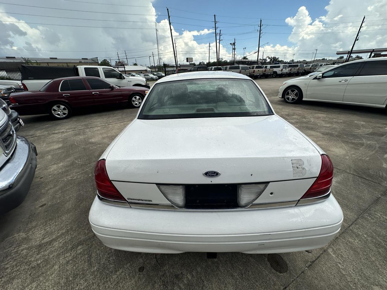 Ford Crown Victoria Standard 2006