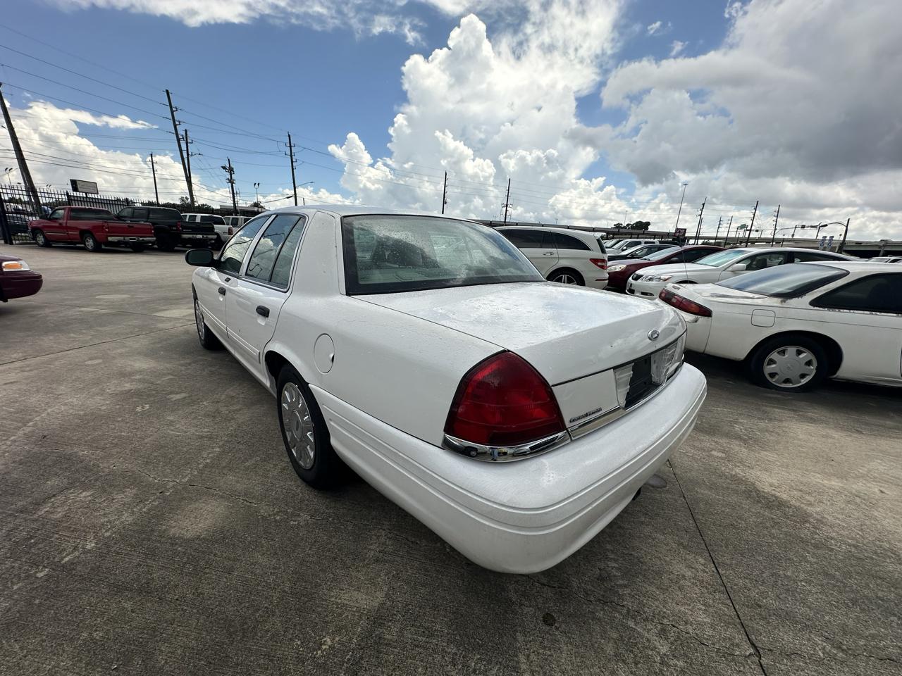 Ford Crown Victoria Standard 2006
