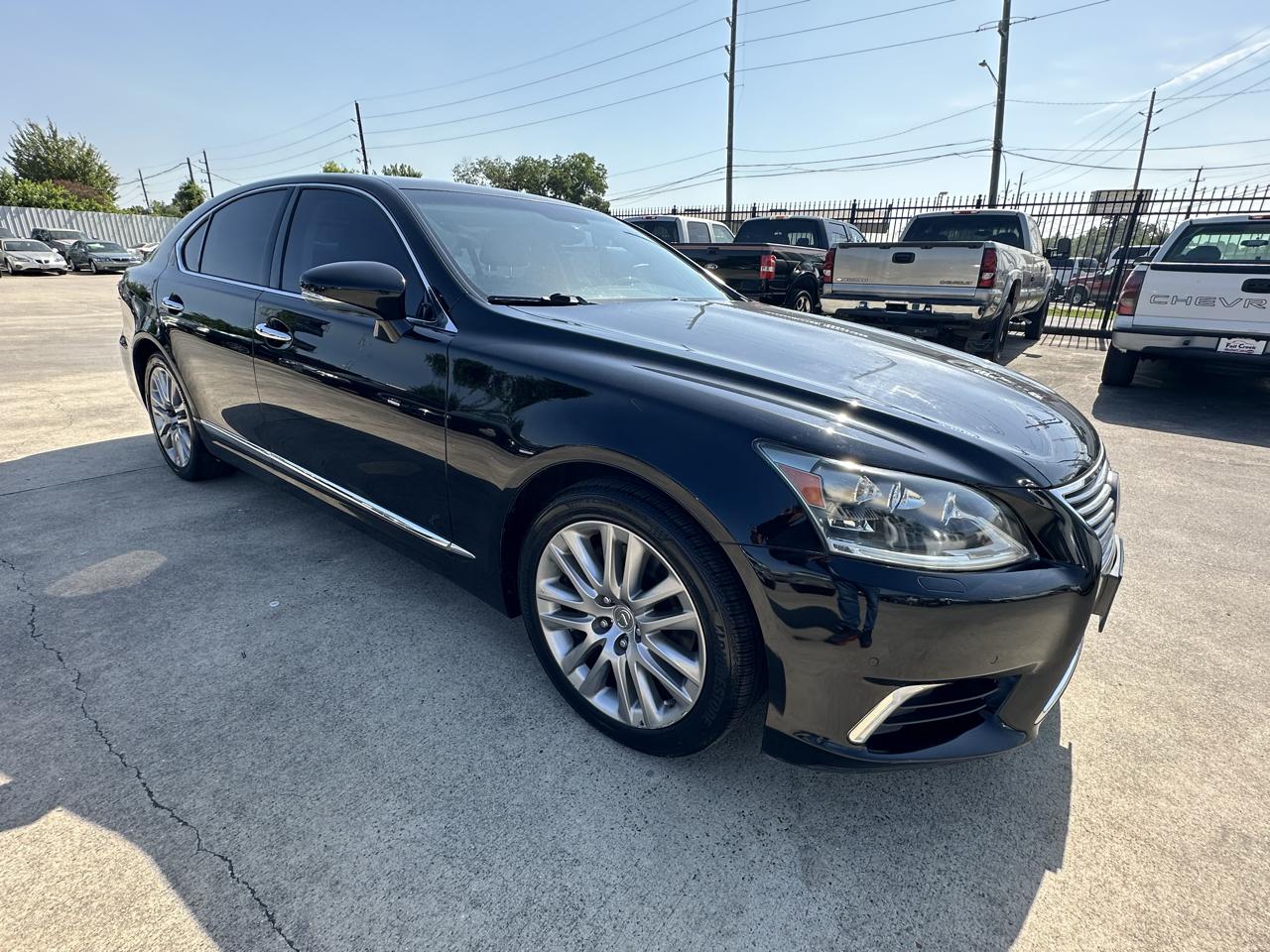 Lexus LS 460 Luxury Sedan 2013