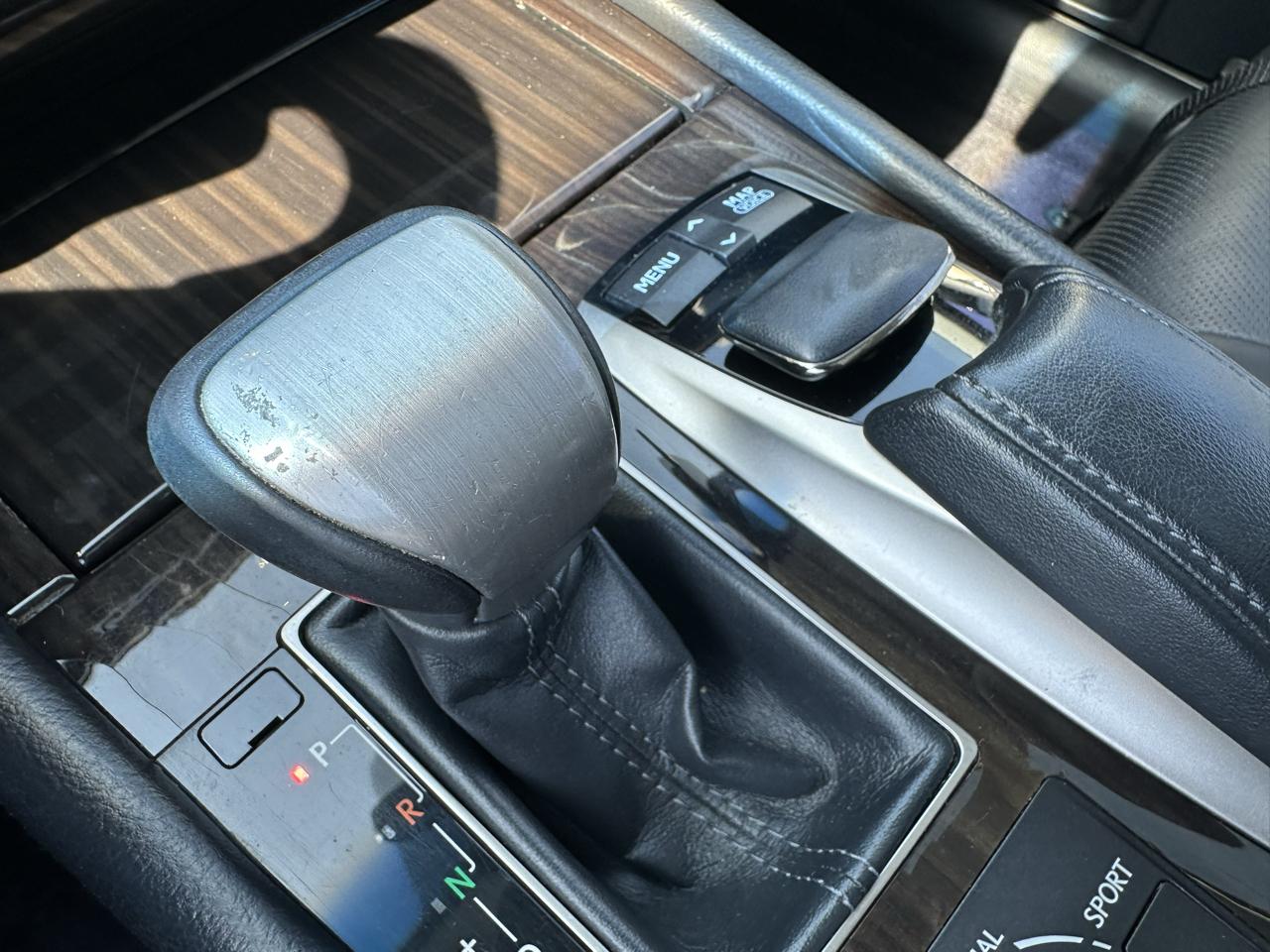 Lexus LS 460 Luxury Sedan 2013