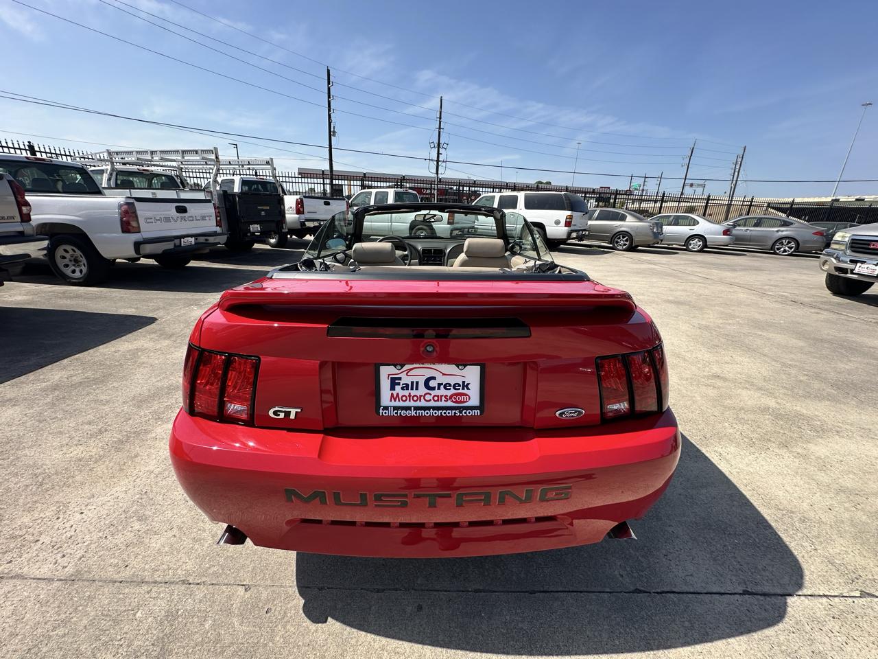 Ford Mustang GT convertible 1999