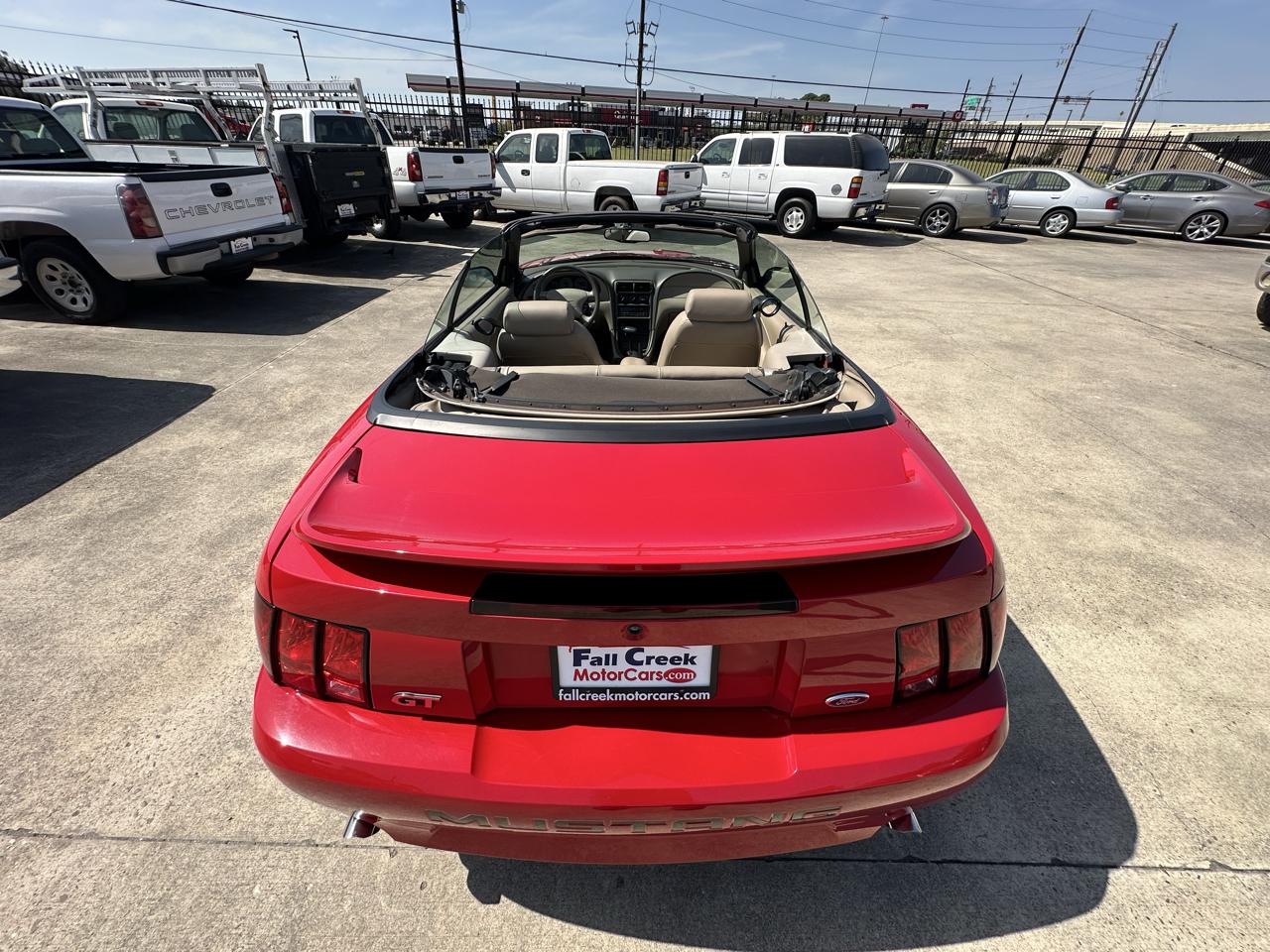 Ford Mustang GT convertible 1999