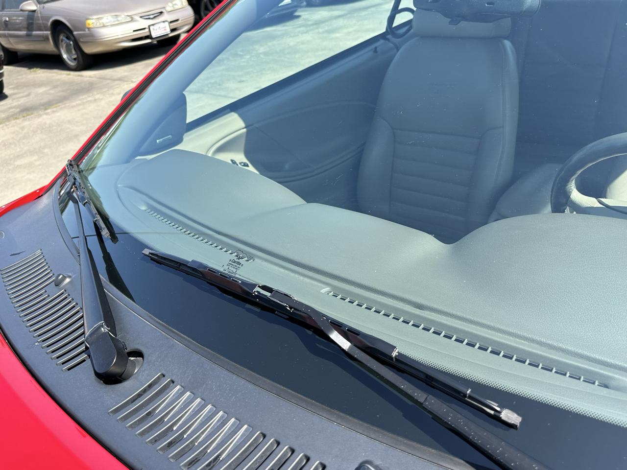 Ford Mustang GT convertible 1999