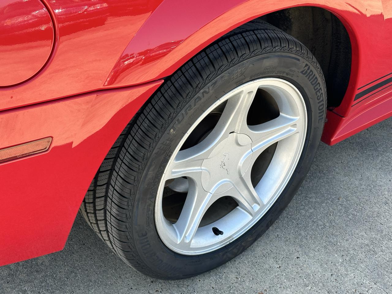 Ford Mustang GT convertible 1999