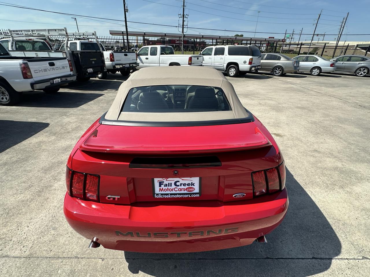 Ford Mustang GT convertible 1999