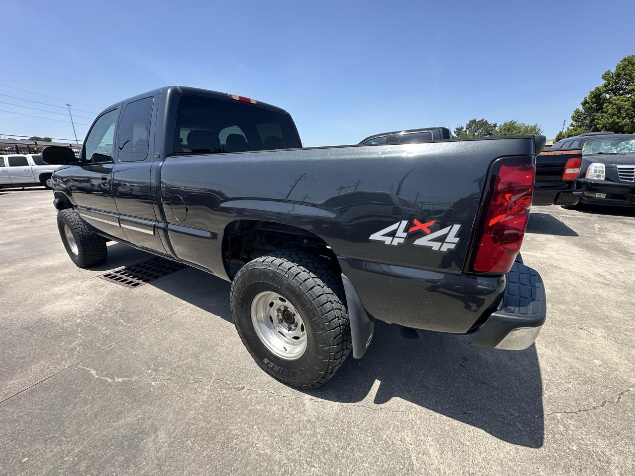 Chevrolet Silverado 1500 LT Ext. Cab Short Bed 4WD 2003