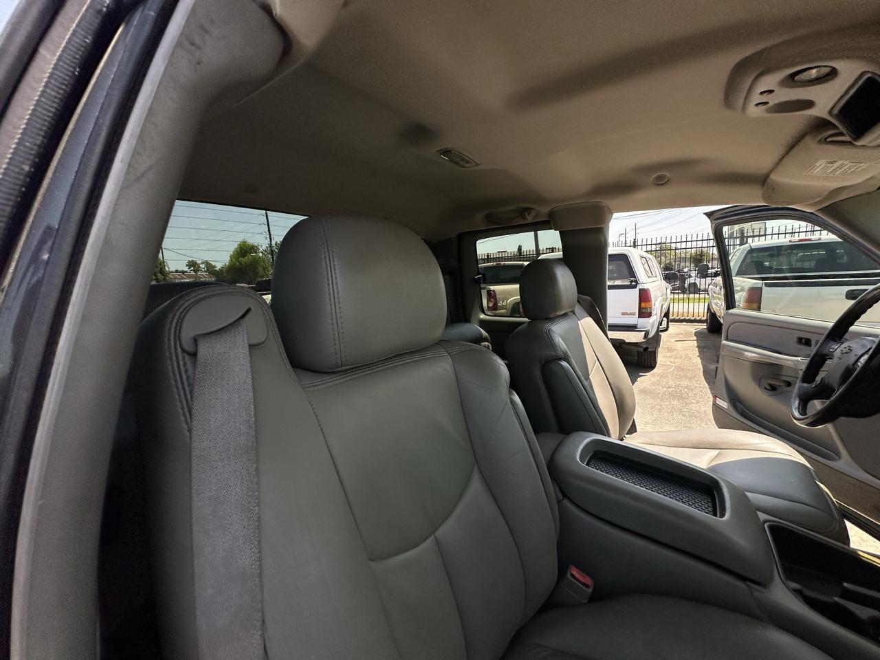 Chevrolet Silverado 1500 LT Ext. Cab Short Bed 4WD 2003