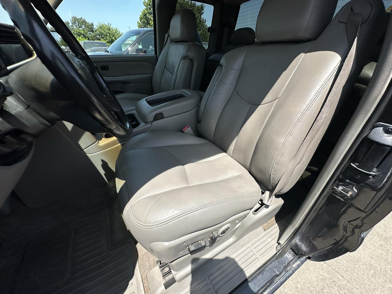 Chevrolet Silverado 1500 LT Ext. Cab Short Bed 4WD 2003