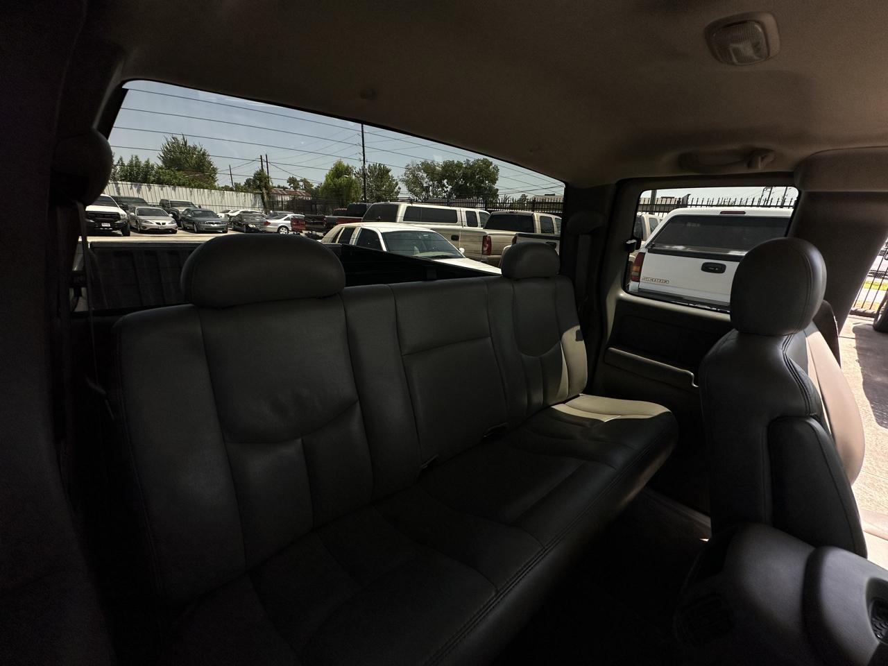 Chevrolet Silverado 1500 LT Ext. Cab Short Bed 4WD 2003
