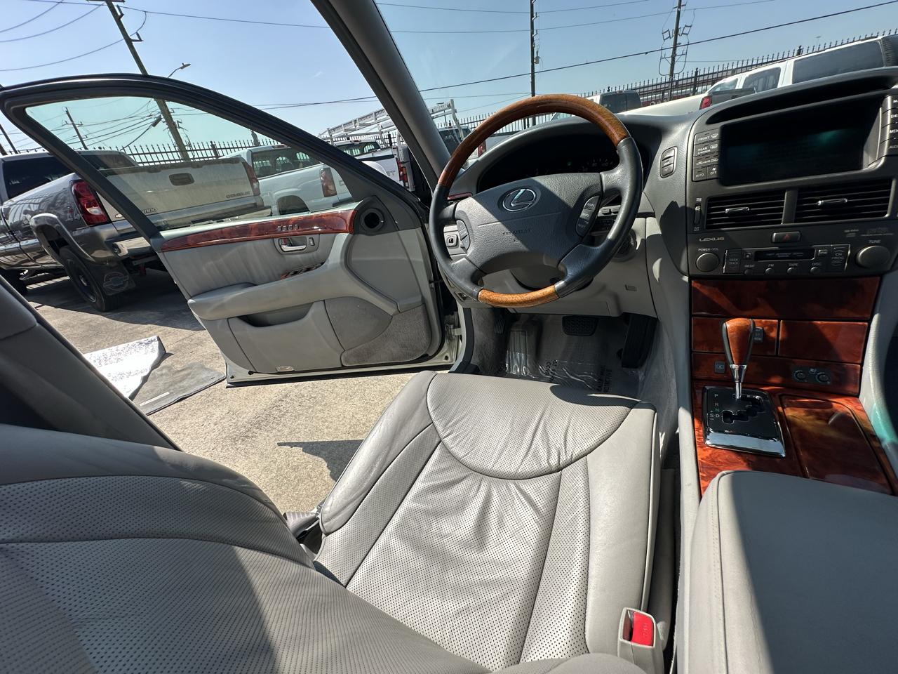 Lexus LS 430  2006
