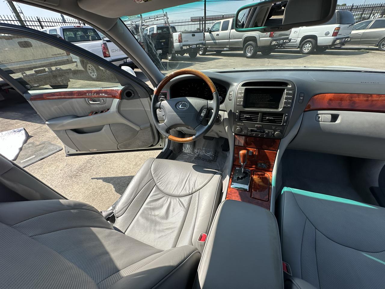 Lexus LS 430  2006
