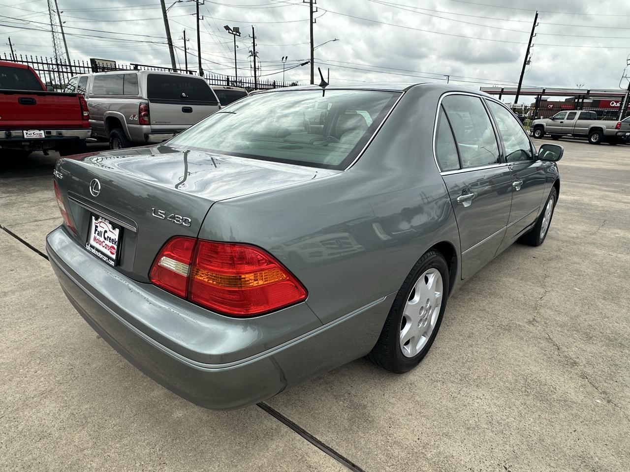 Lexus LS 430 Sedan 2003