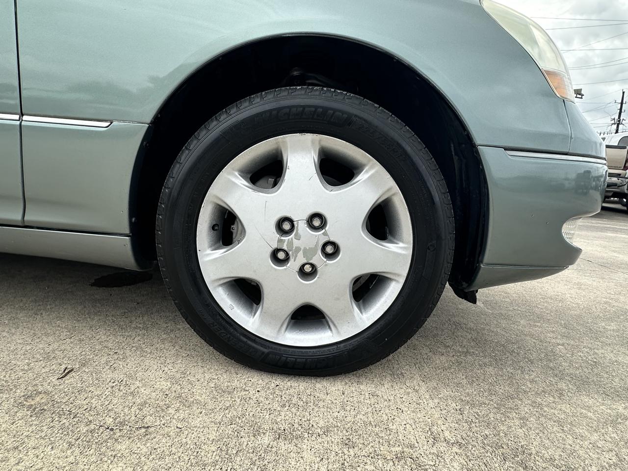 Lexus LS 430 Sedan 2003