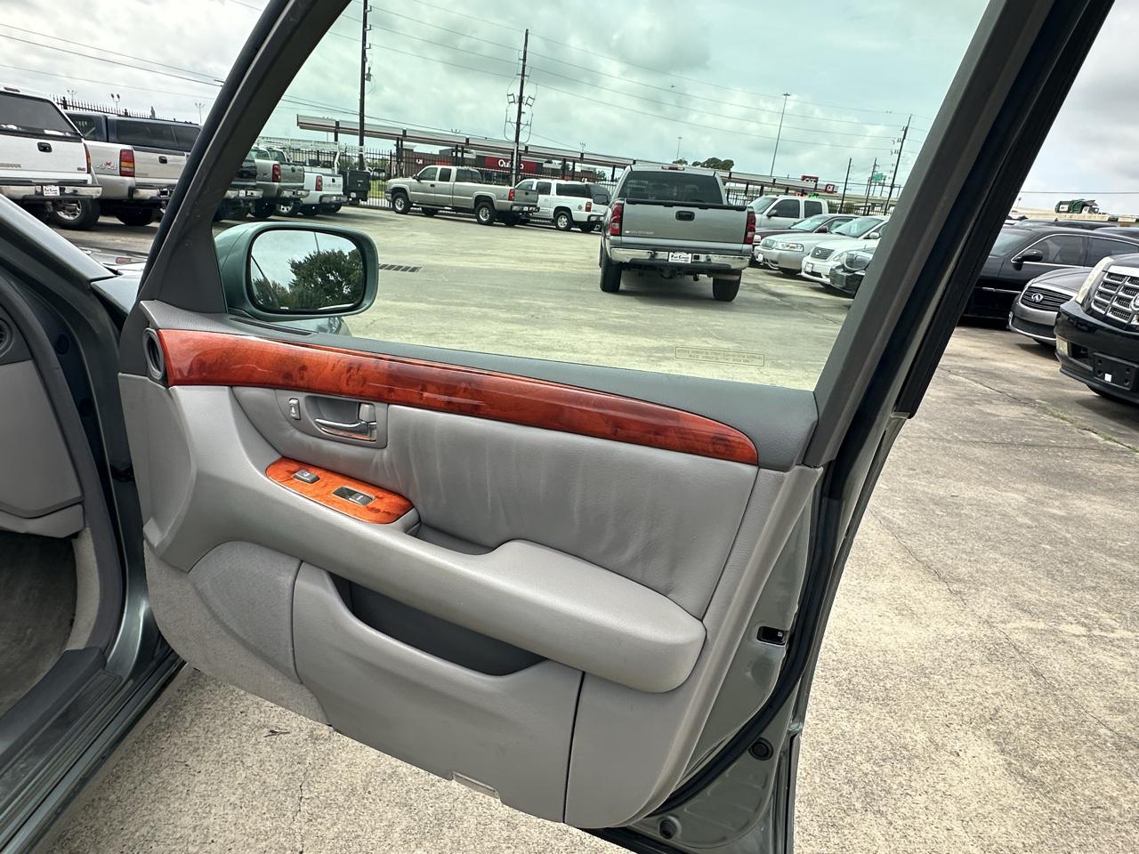 Lexus LS 430 Sedan 2003
