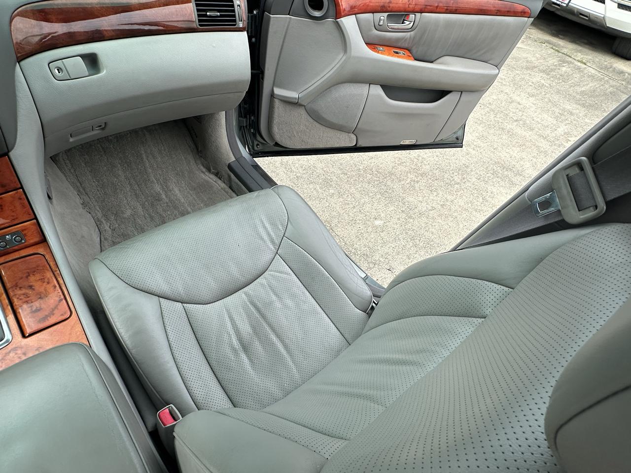 Lexus LS 430 Sedan 2003