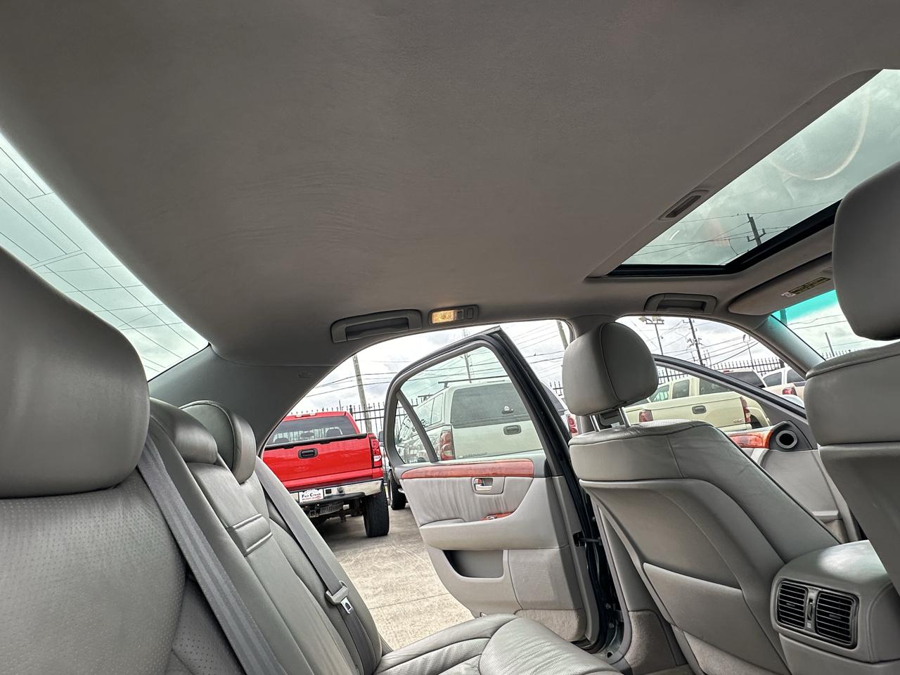 Lexus LS 430 Sedan 2003