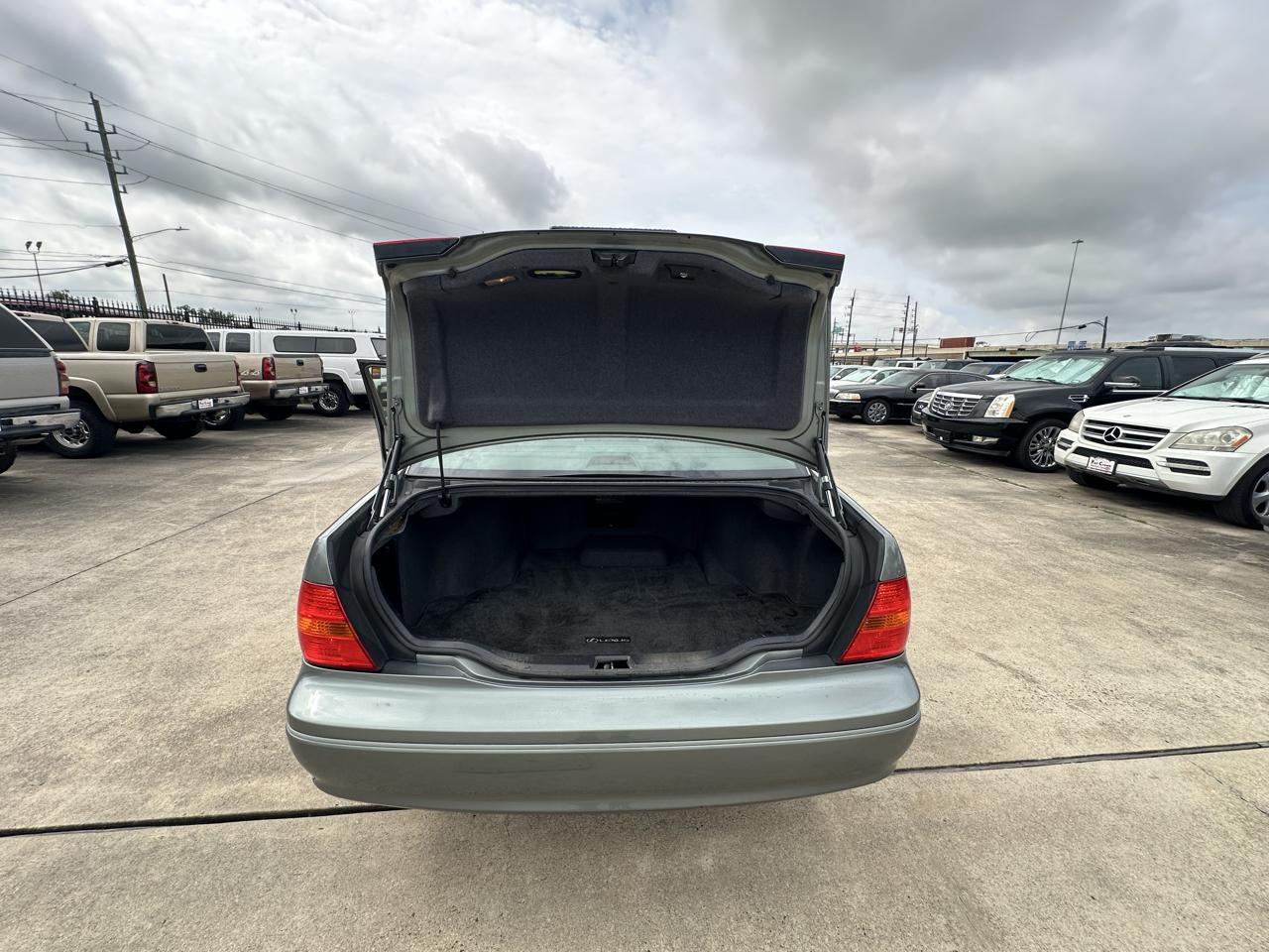 Lexus LS 430 Sedan 2003