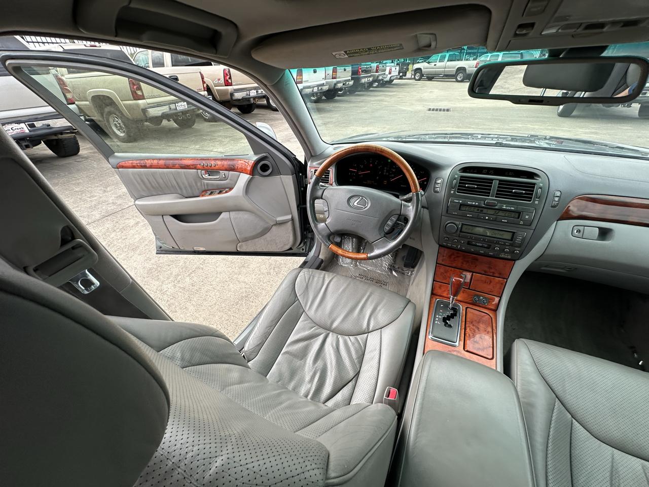 Lexus LS 430 Sedan 2003