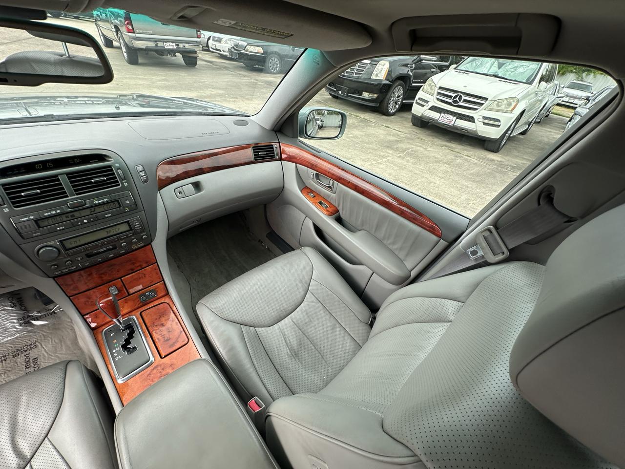 Lexus LS 430 Sedan 2003