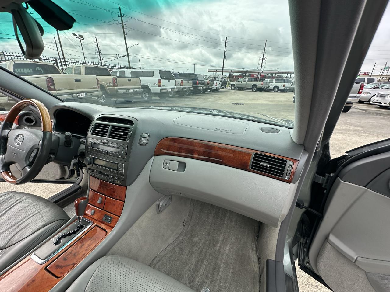 Lexus LS 430 Sedan 2003