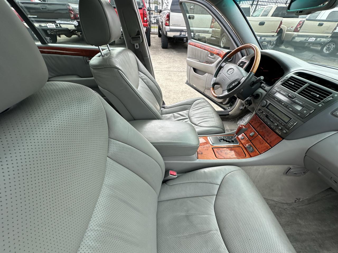 Lexus LS 430 Sedan 2003