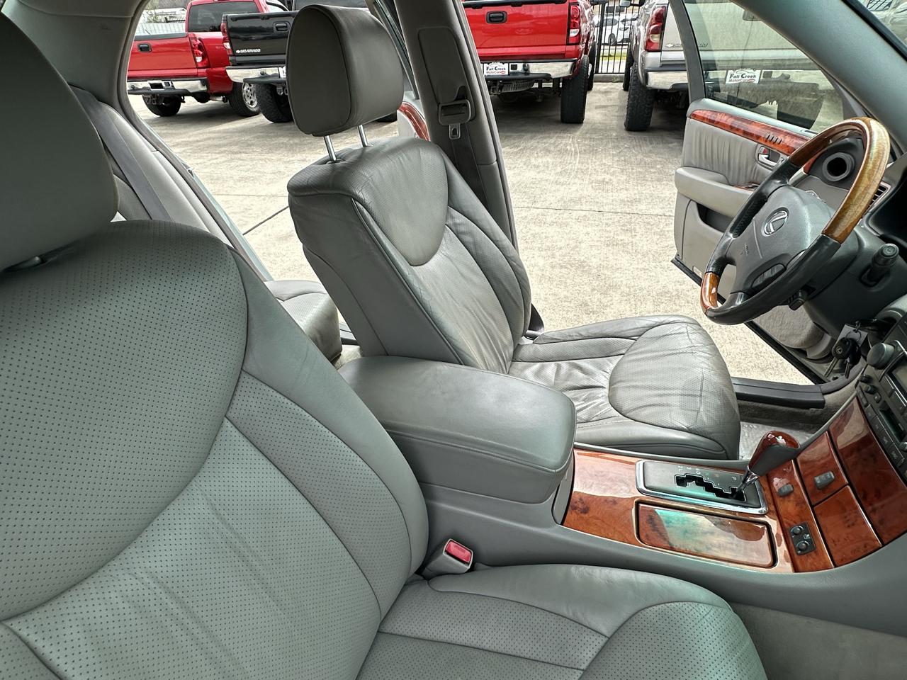 Lexus LS 430 Sedan 2003