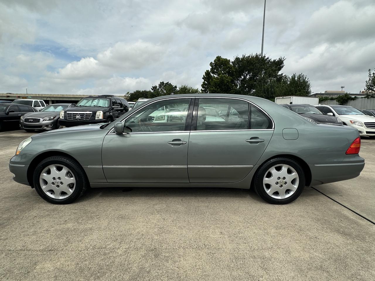 Lexus LS 430 Sedan 2003