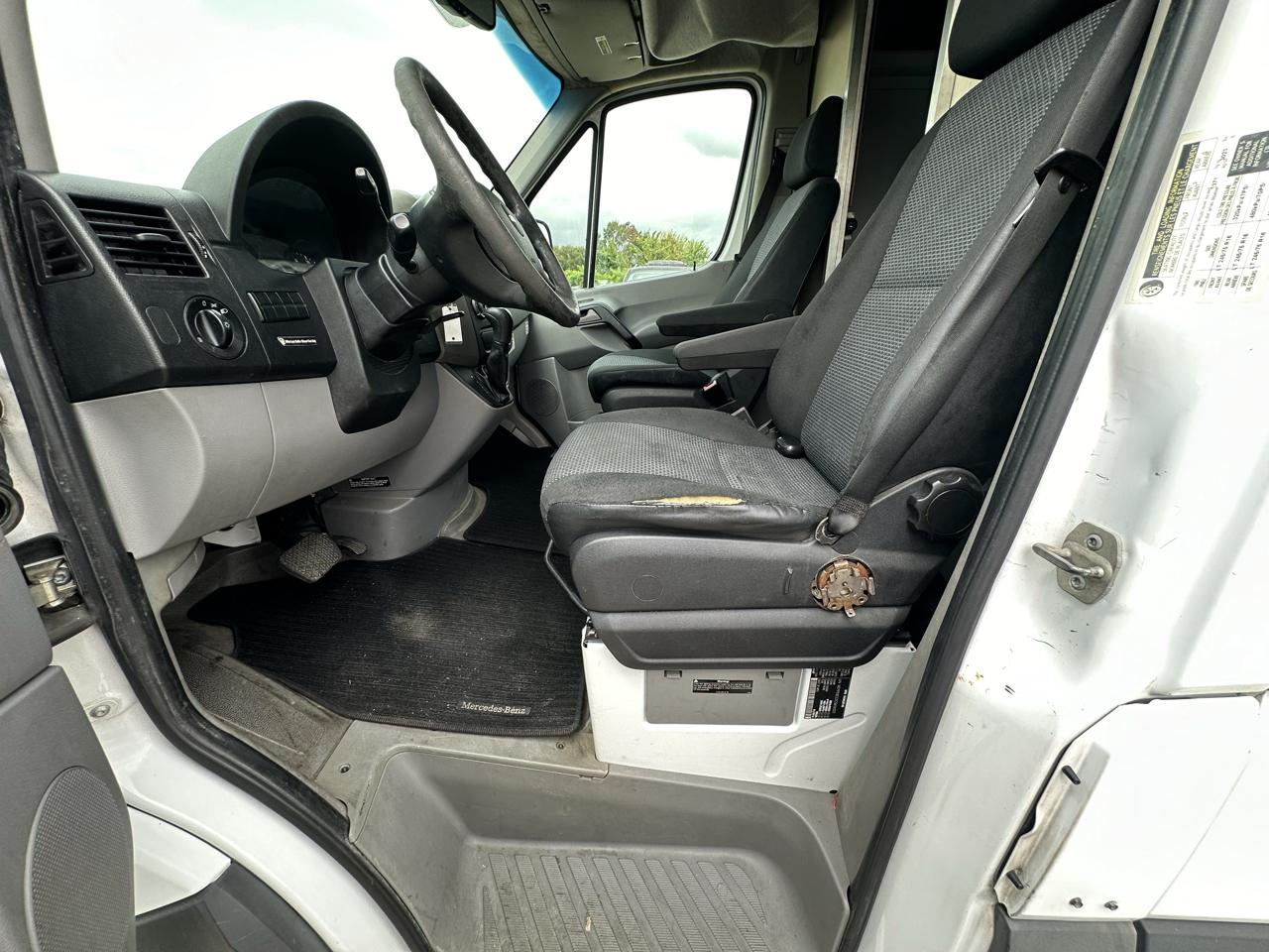 Freightliner Sprinter 2500  2012