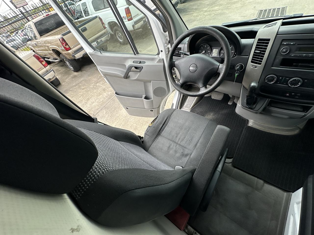 Freightliner Sprinter 2500  2012
